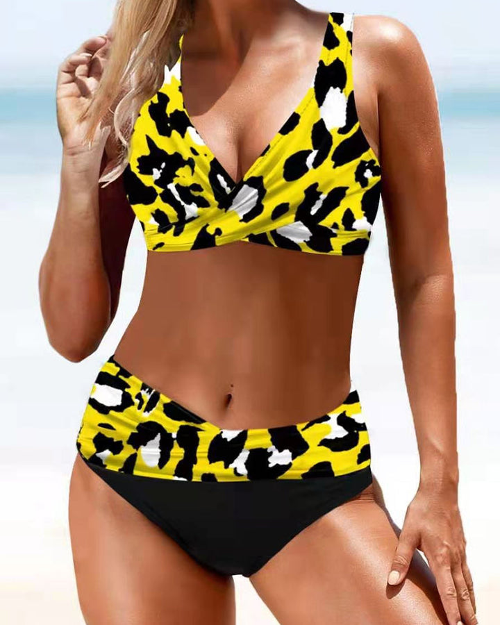 Eva - Fröhlicher Bunter Bikini