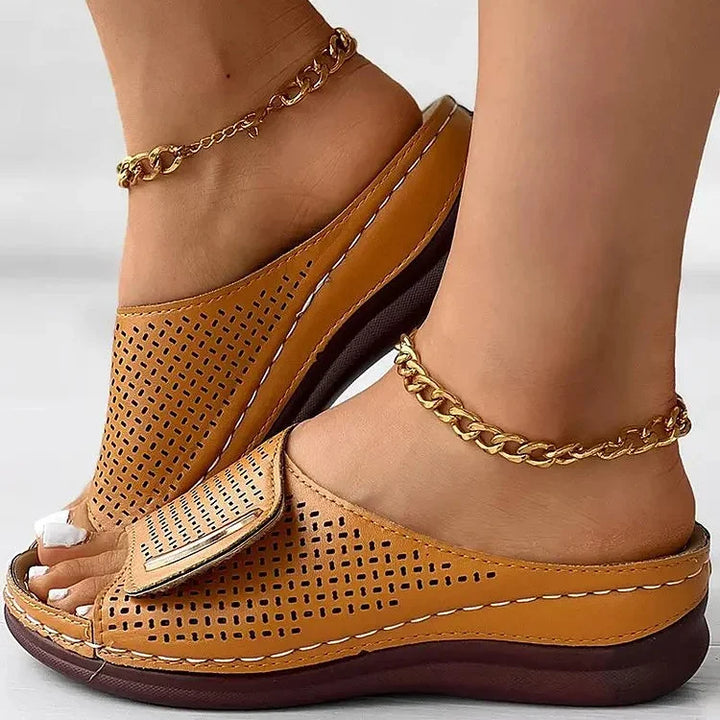 Vera | Klassische Urban Sandalen